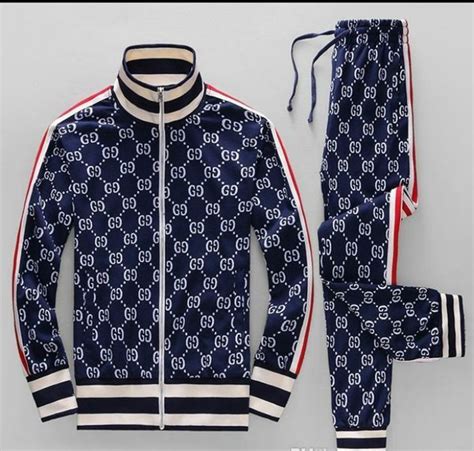 sweater gucci hombre precio|gucci sweat suits for men.